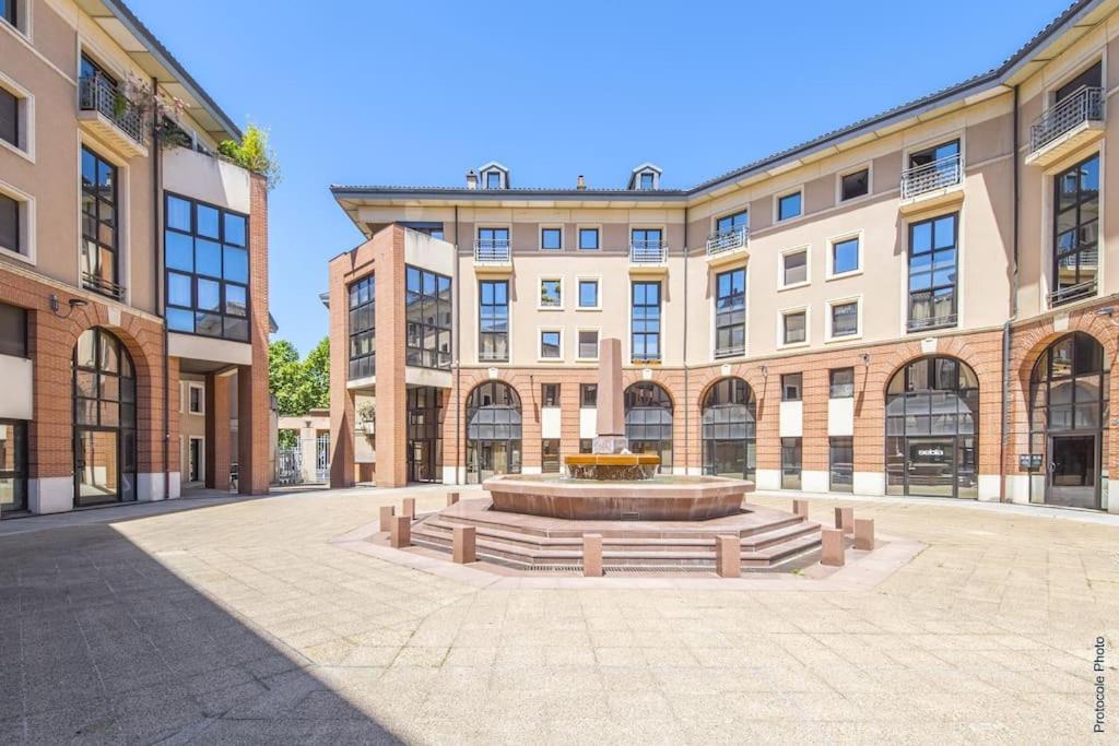 Nocnoc - Le Pargamin - Large Duplex Place Saint-Pierre Toulouse Eksteriør billede